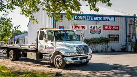 Spring TX Tow Truck